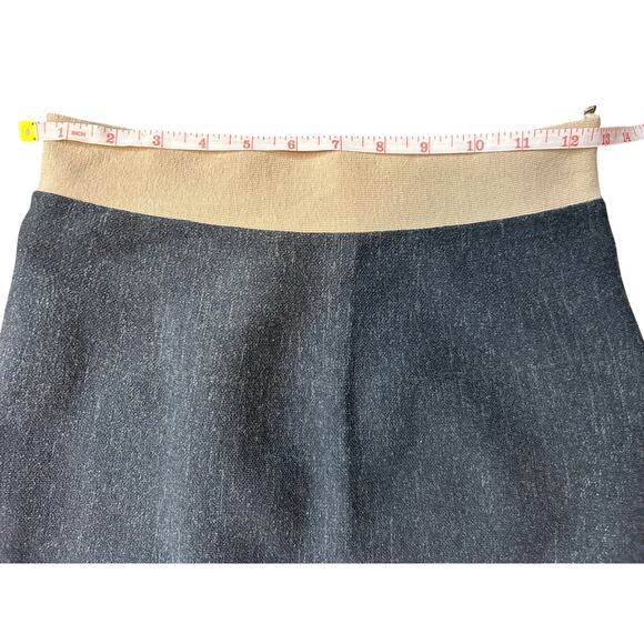 Women’s A-Line Midi Skirt – Black Beige Geometric Pattern, Flared Hem - Picture 5 of 5